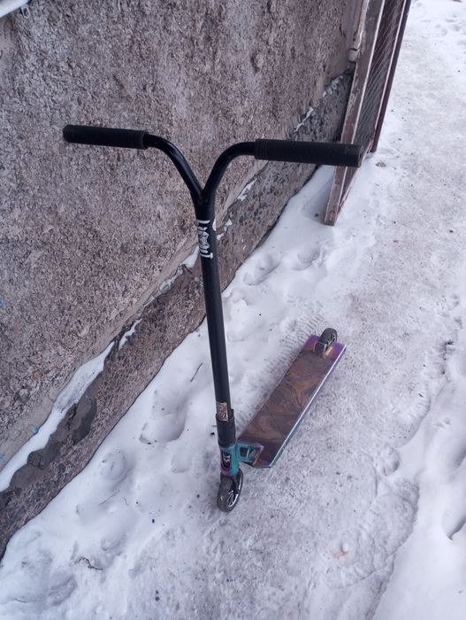 Трюковой самокат limit21