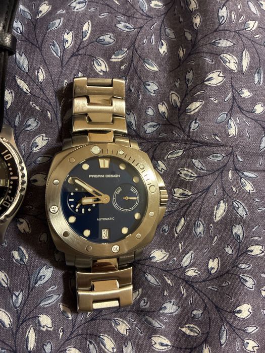 Серия от часовници