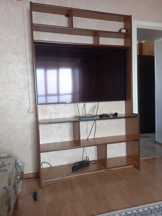 Полка для телевизора