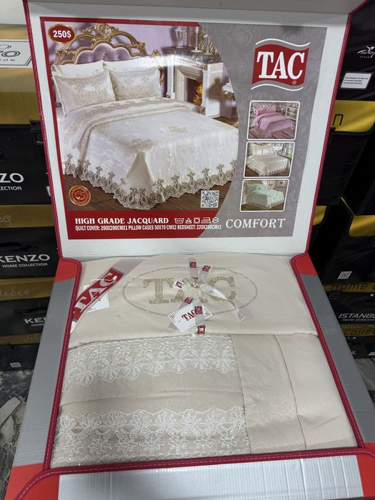 Продаю комплект пастельное белье одеяла