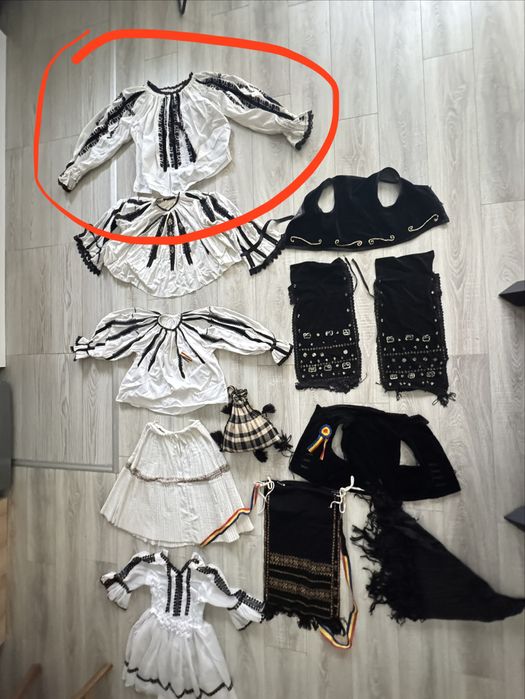 Ie momarlaneasca autentică colectie