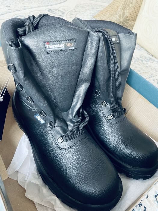 Продам обувь новый 42 размер