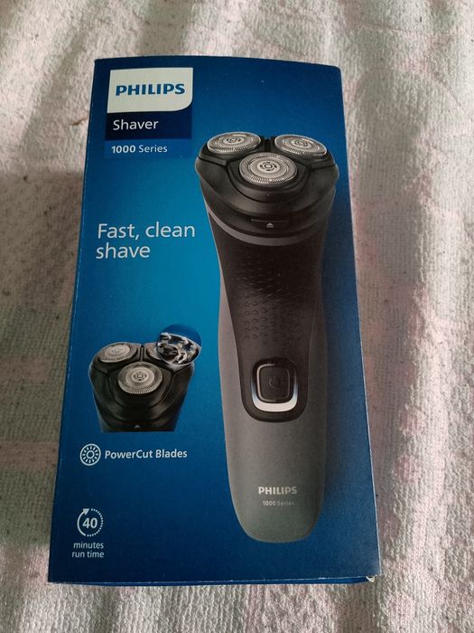 Aparat de ras  philips
