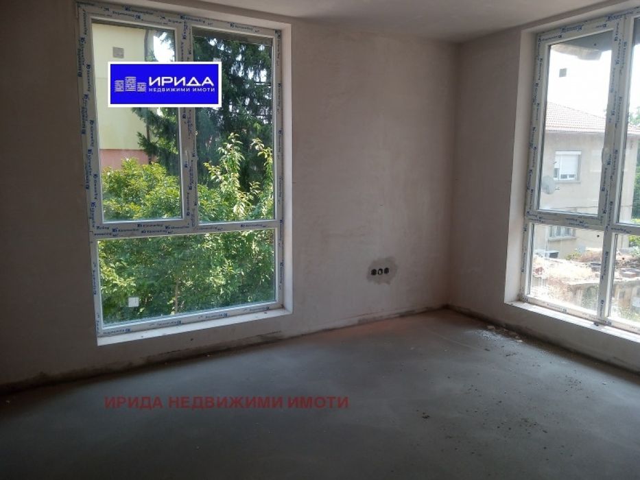 Продава се Тристаен апартамент в София, Карпузица - 102 кв.м за 1000 €/кв.м - Снимка #3