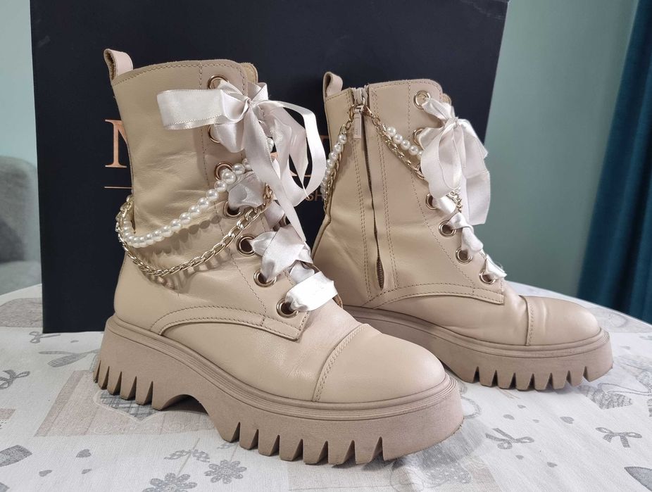 Ръчно изработени боти МАРТИНИ, 37 номер