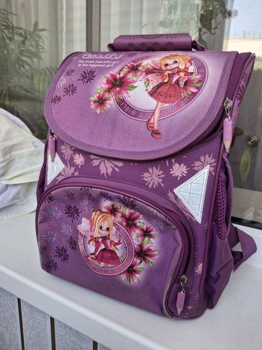 Школьный  рюкзак