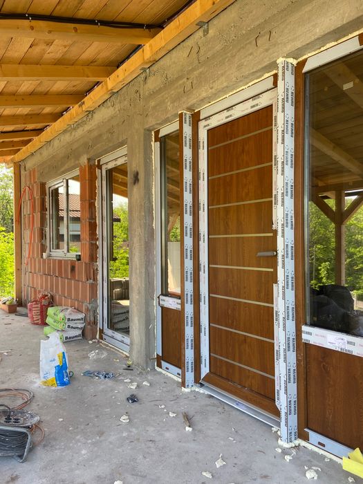 Tamplarie Pvc cu geam termopan Decco 4 camere Gealan , Rehau ,Veka