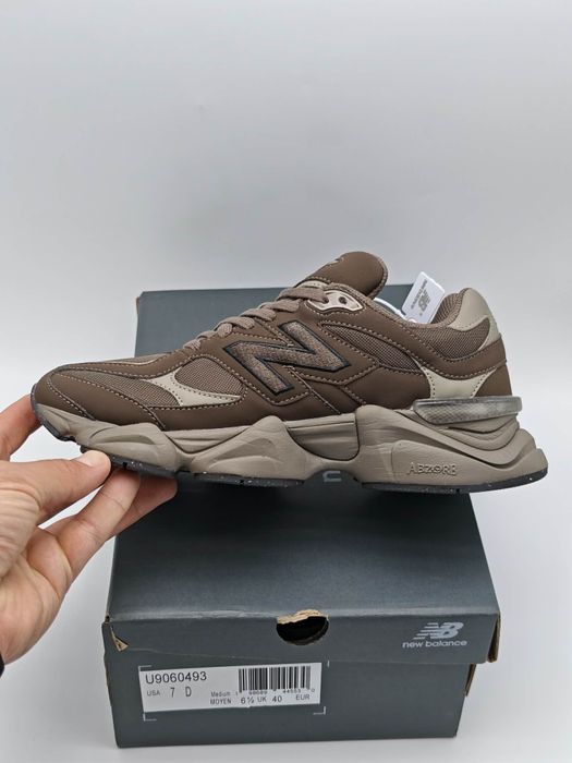 New Balance 9060