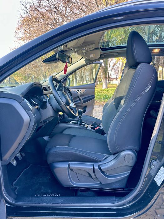 Nissan Qashqai Facelift/1.2Tce 115CP/Euro 6/Panorama/Navi/Km Reali