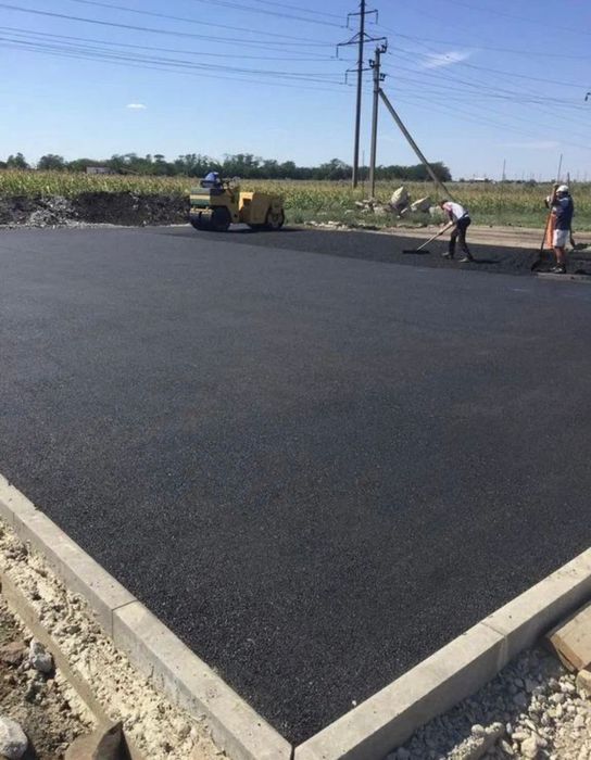Укладка асфальта  Асфальтирование