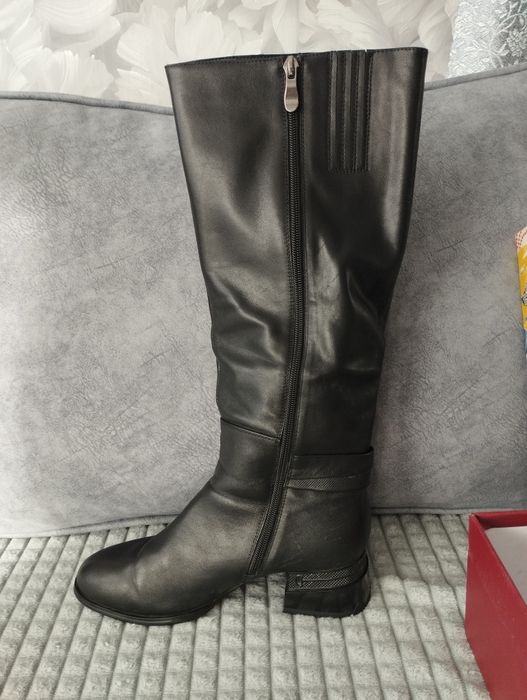 Продам сапоги демисезонные