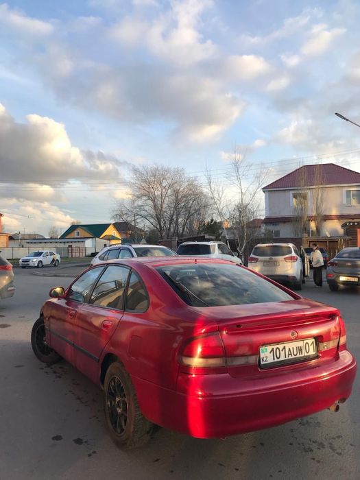 Продам мазда кронус 626