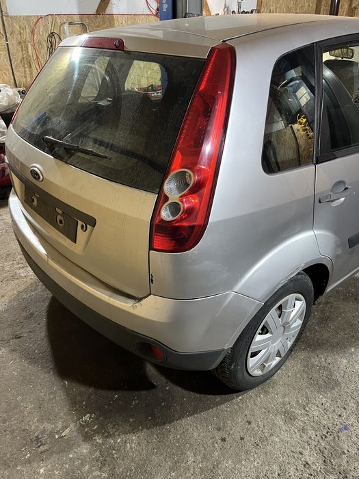 Piese ford fiesta 1.4 benzina