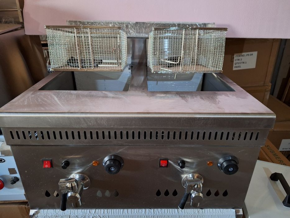 Фритюрник  газов  професионален терморегулатор ,защита и сертификат СЕ