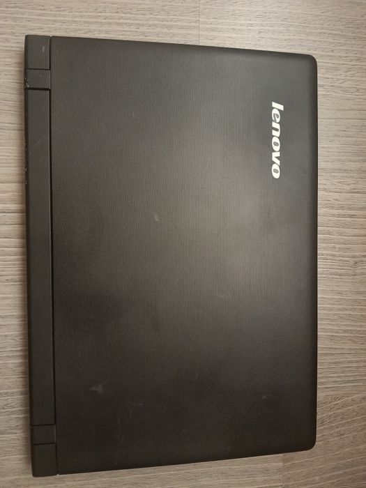 Лаптоп Lenovo ideapad 100
