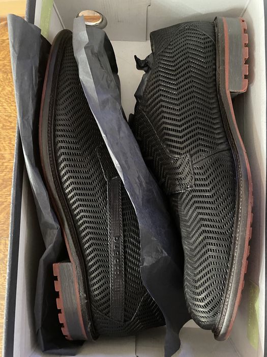 Мъжки обувки Bugatti - нови