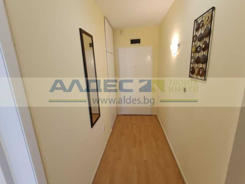 Дава се под наем Двустаен апартамент в София, Център - 60 кв.м за 765 € - Снимка #8