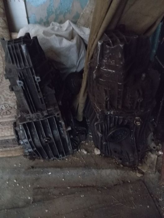 Продам Мкпп Ауди.