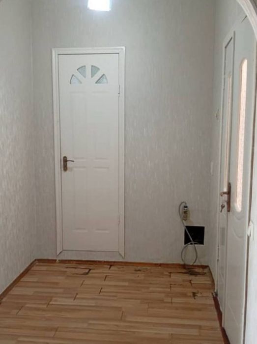 Продам квартиру 3/3/4 рядом с метро бий