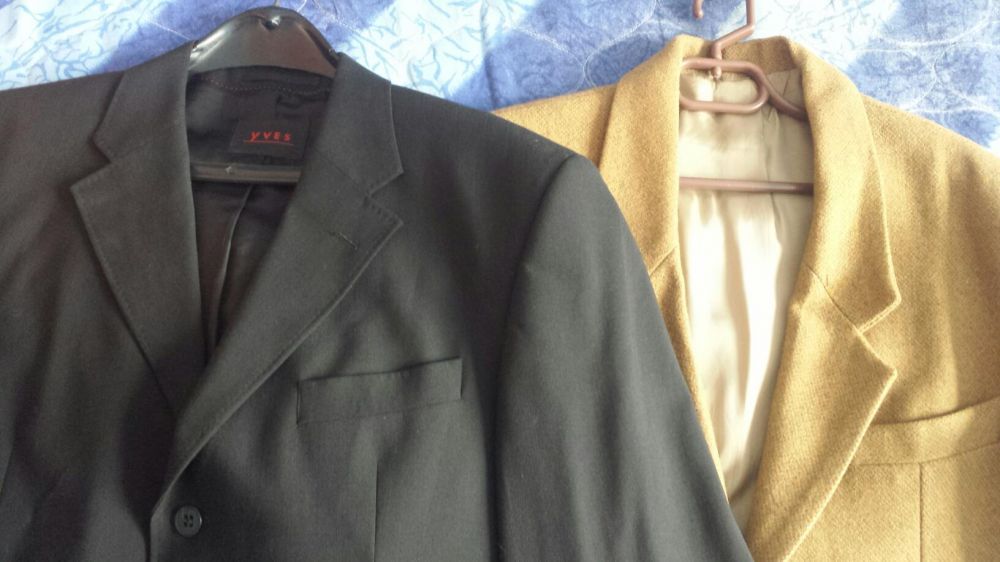 Уникално мъжко сако YVES и още едно вълнено мъжко сако. Без забележки