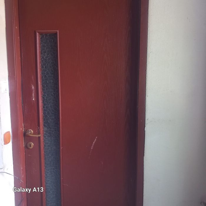 Vând apartament la casa