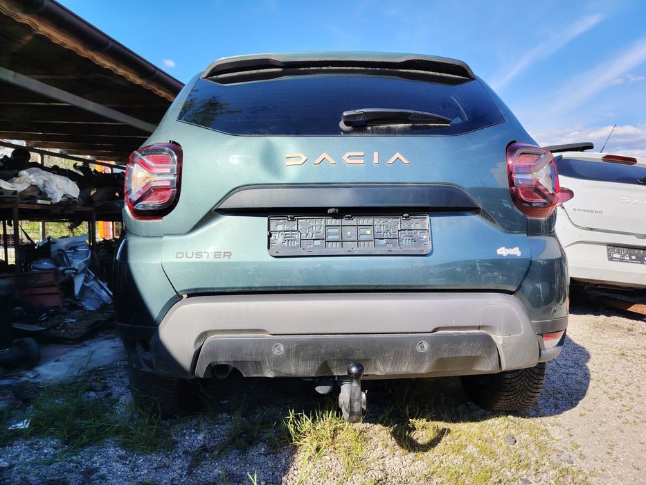 Продавам на части Дачия Дъстър 1.5 DCI 4x4 2024г