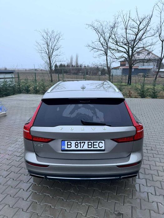 Volvo V60 2021 AWD T6 341cp Plug-in Hybrid