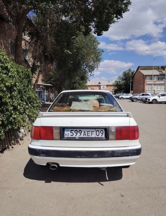 Продам Audi 80 B4