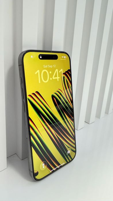 Като нов! Iphone 15 Pro 256 GB