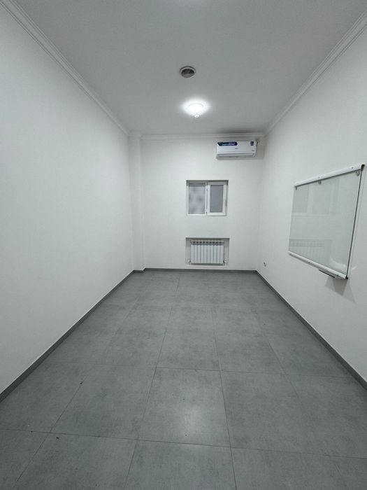 Аренда офис 1 этаж 215 кв м 8-9 комнат