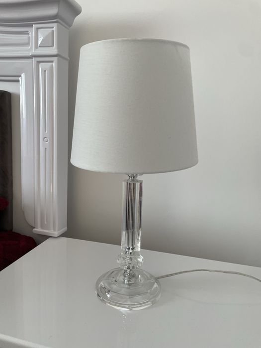 Vand veioze dormitor