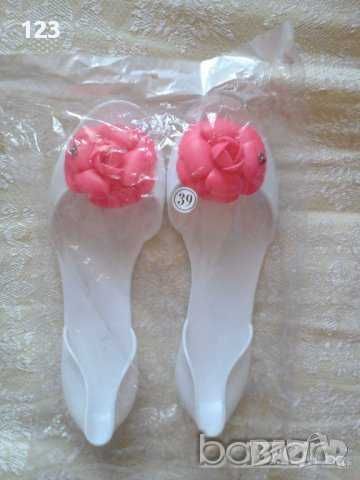 Интересна маркова пола с интересна кройка Terranova с подарък бюстие