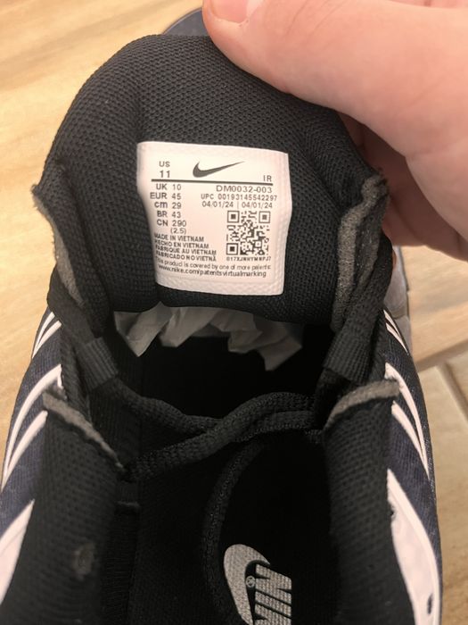 Nike Air Max Plus "Black/Silver"