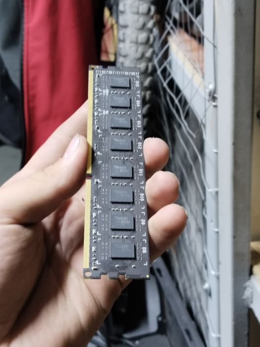 Продам ОЗУ ддр 3