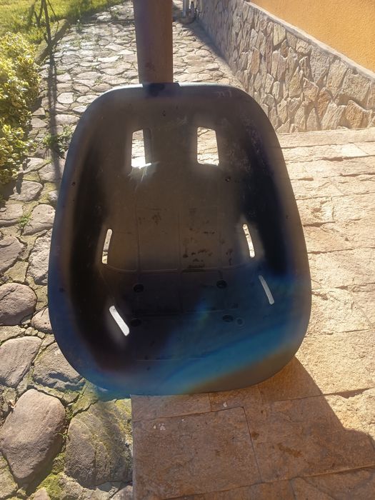 Пластмасова седалка