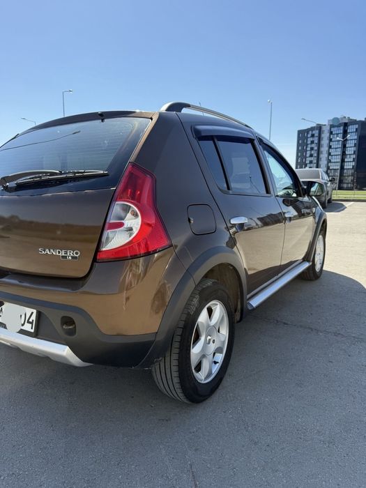 Renault Sandero Stepway 2014