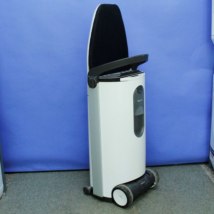 Stație de călcat Miele FashionMaster B 3847