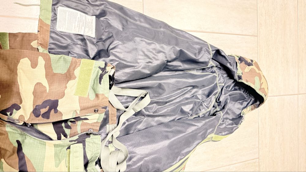 Costum camuflaj impermeabil