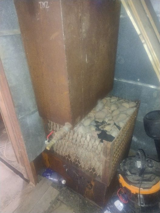 Продам баню размер 6 на 2.5м.