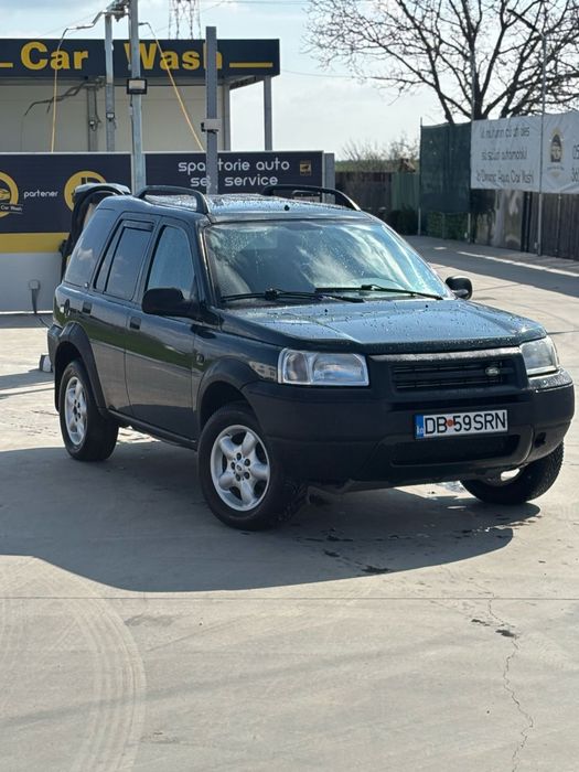 Land rover frelender 1