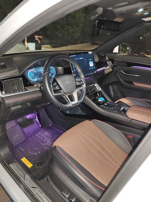 BYD Song plus Awg  4..паз. Гибрит.