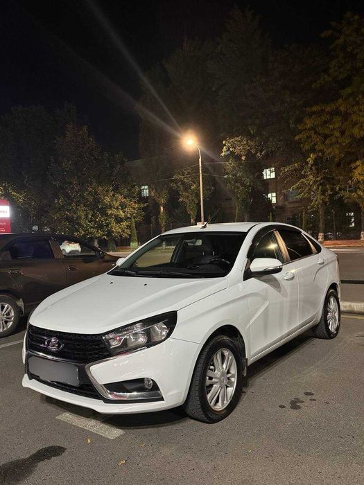 Продается машина Лада веста 2020 г