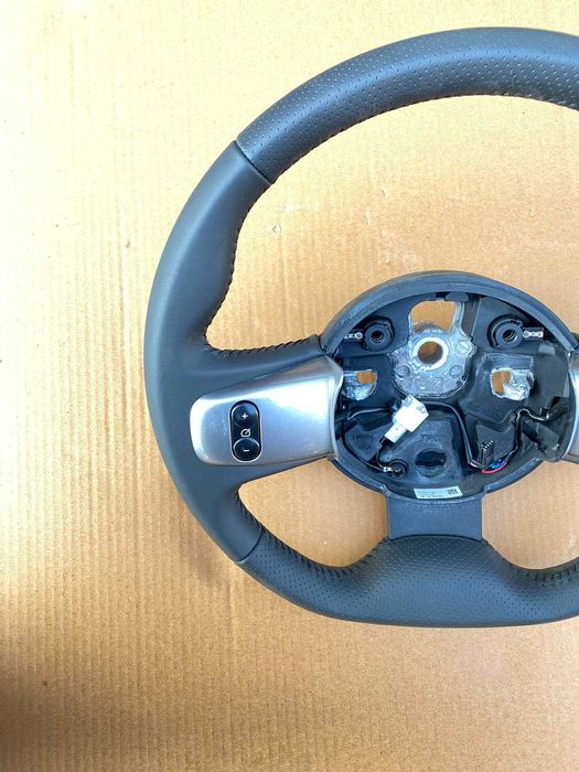 Volan nou piele Renault Twingo 3 original Renault