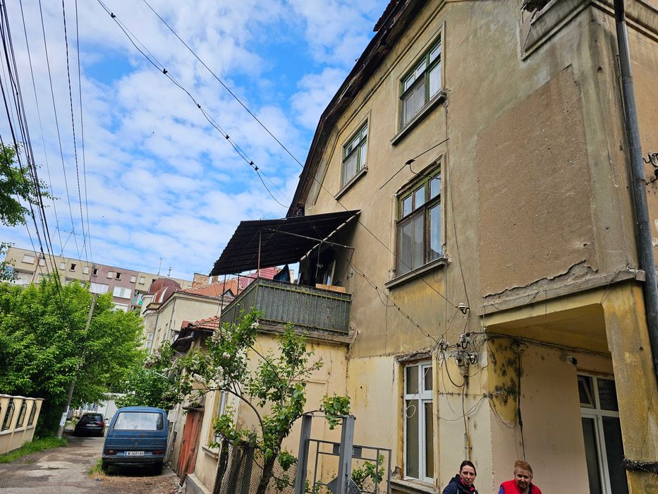 Етаж от къща в центъра.