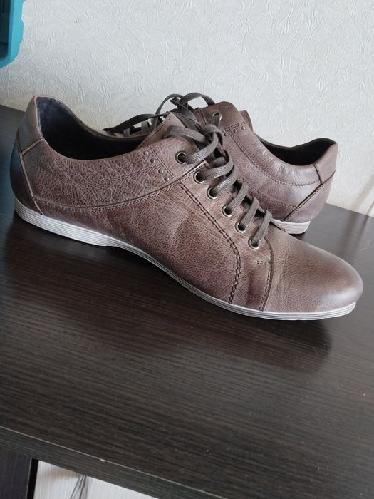 Срочно продам туфли мужские