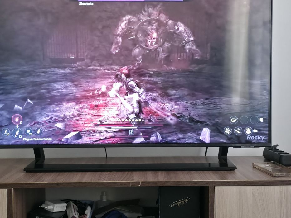 Продам телевизор samsung 43 AU9070