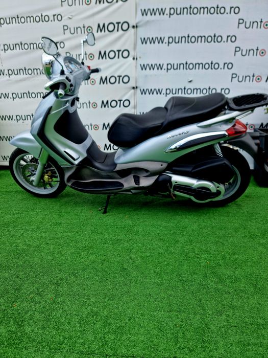 Piaggio  piagio Beverly beverli  500