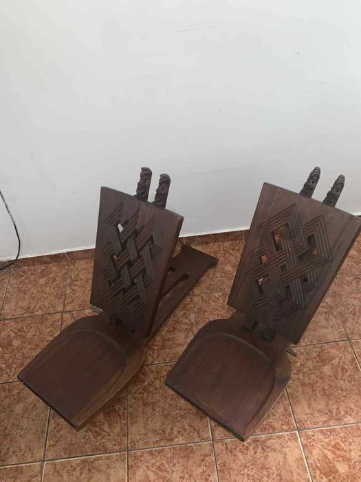 Set scaune lemn masiv cu tenta africana decor terasa/filigorie/curte