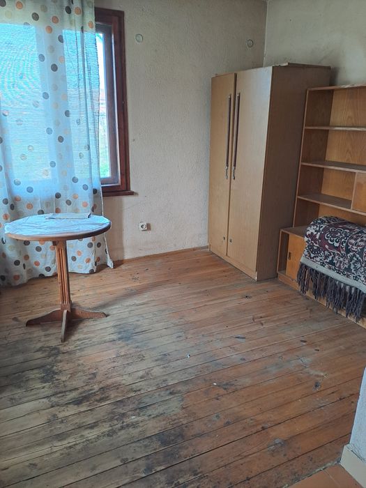 Вила на тихо и спокойно място в с.Огняново обл.Пазарджик