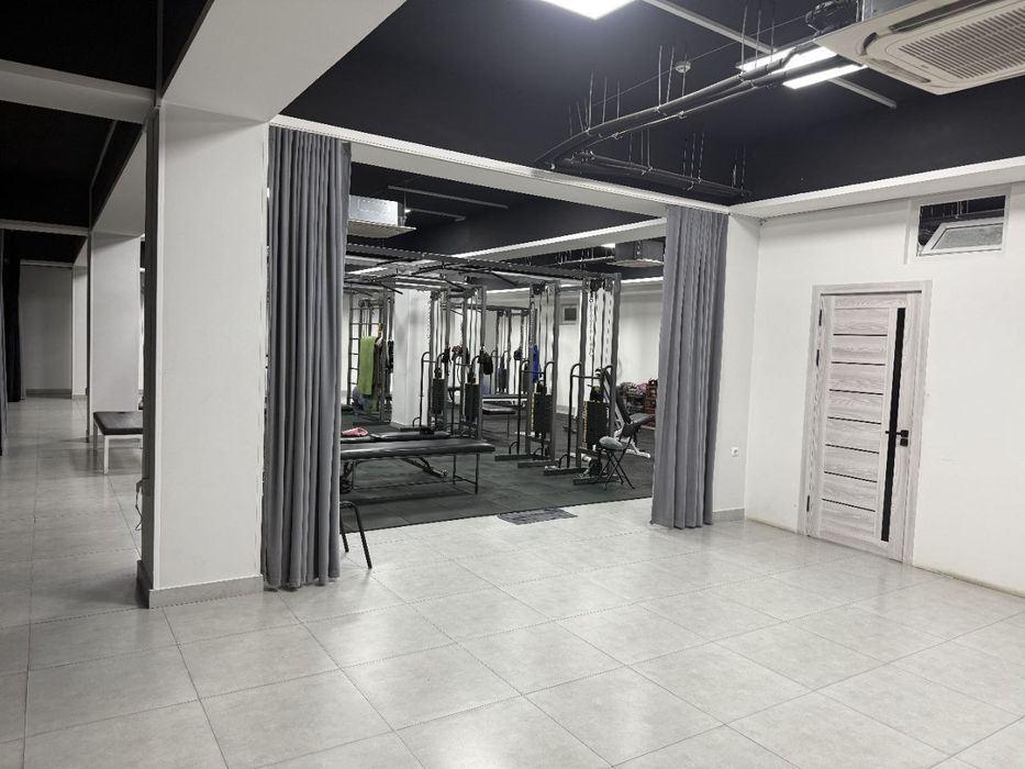 Аренда готовый gym, тренажёрный зал. Ор. Нукус кинотеатр Алмазарский
